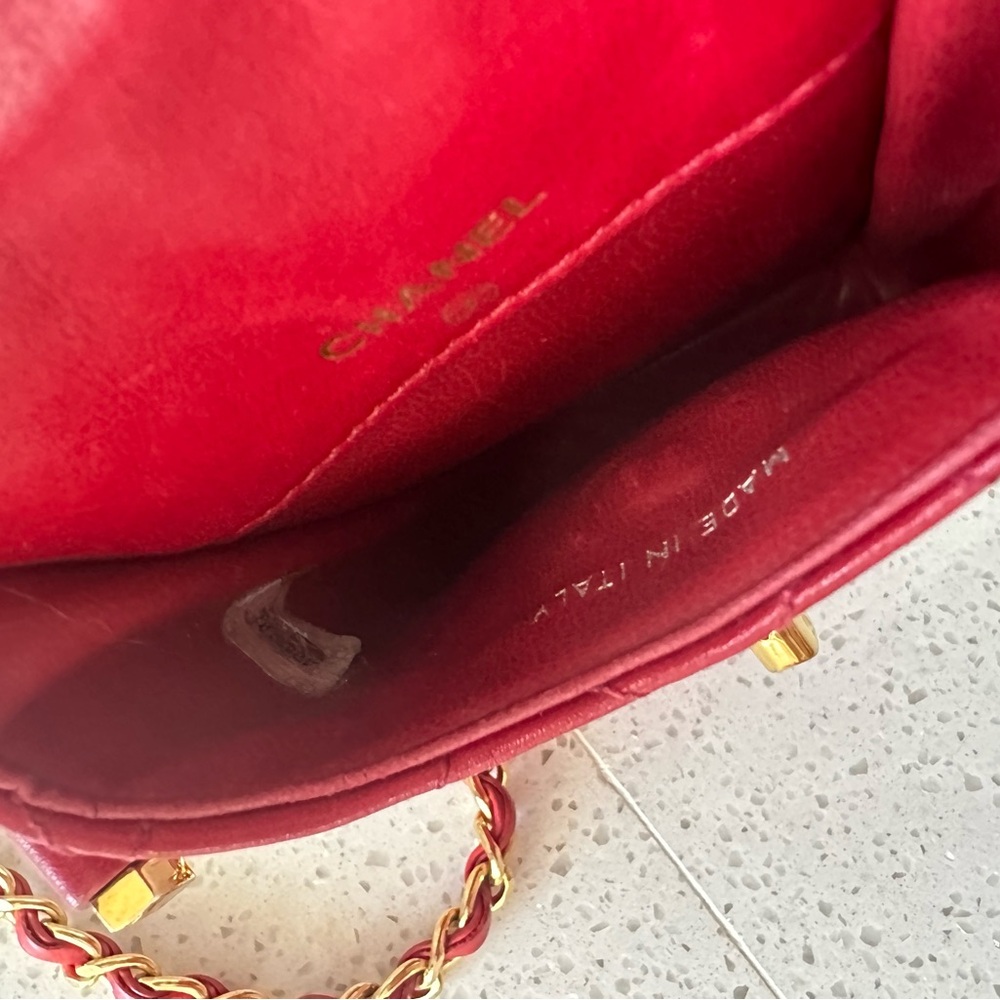 CHANEL Scarlet Quilted Wristlet - Picture 11 of 16
